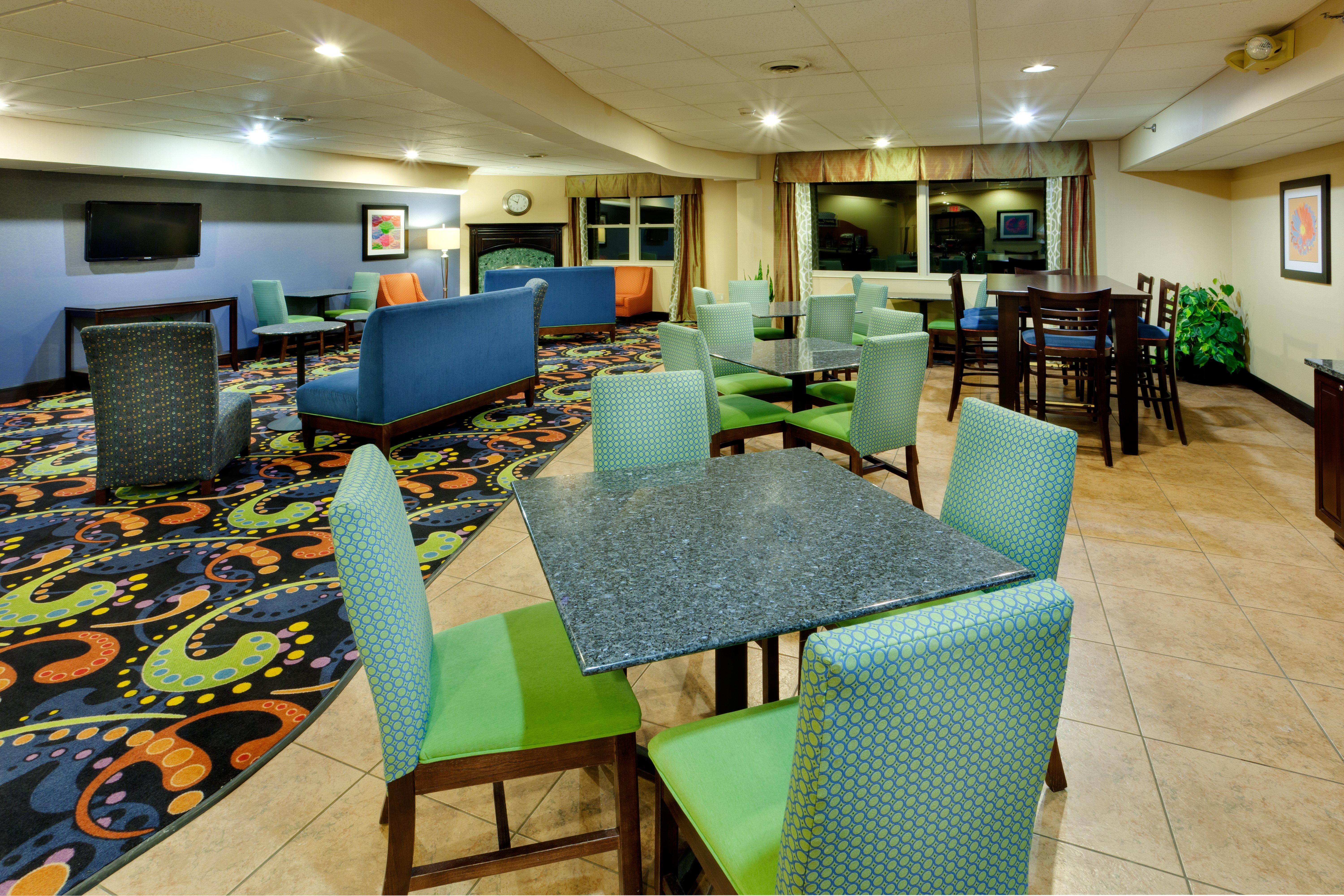 Best Western Owego Inn Extérieur photo
